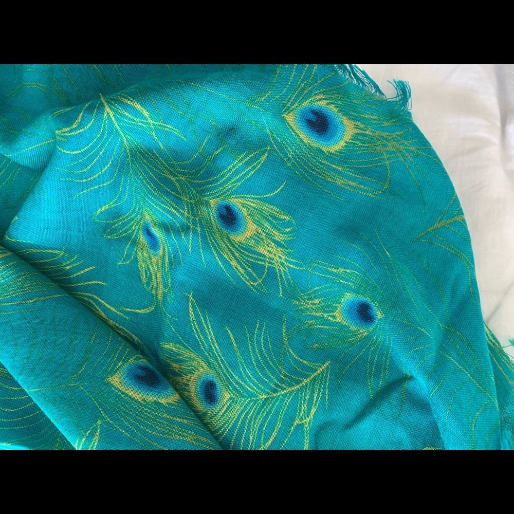 Tarnish 100% Wool Scarf